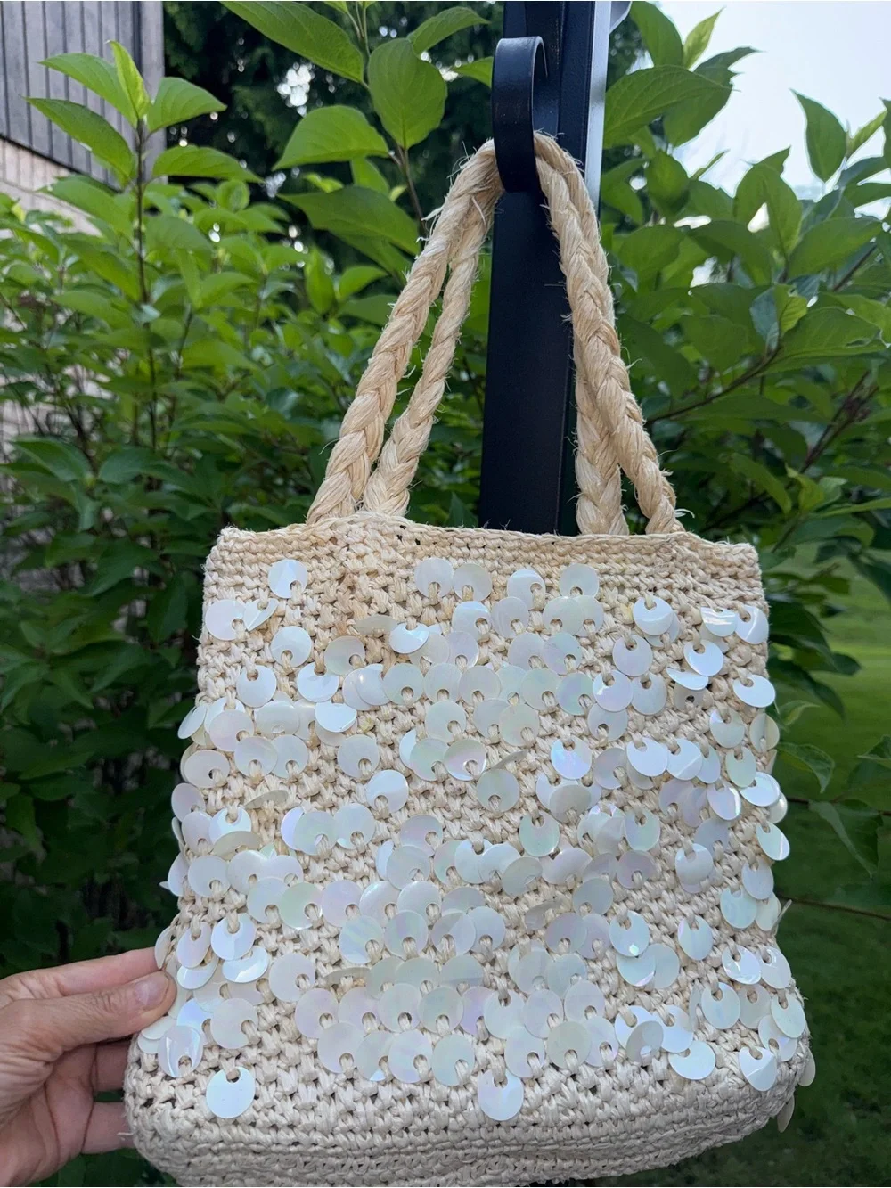 Hand made in Japan vintage walborg  Beige Sequin Straw Tote Bag - Lightweight